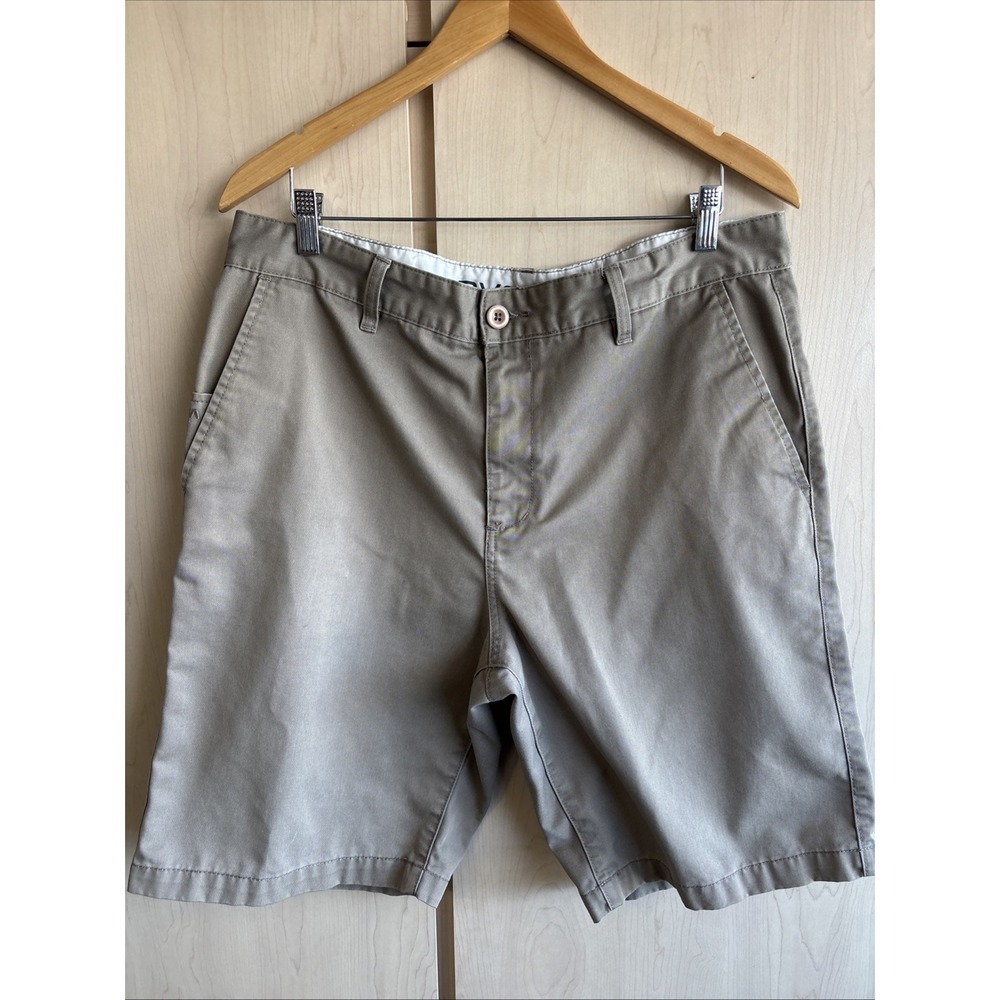 RVCA Beige Tan Khaki Weekender Chino Shorts Mens Size 36 w/a 10" Inseam